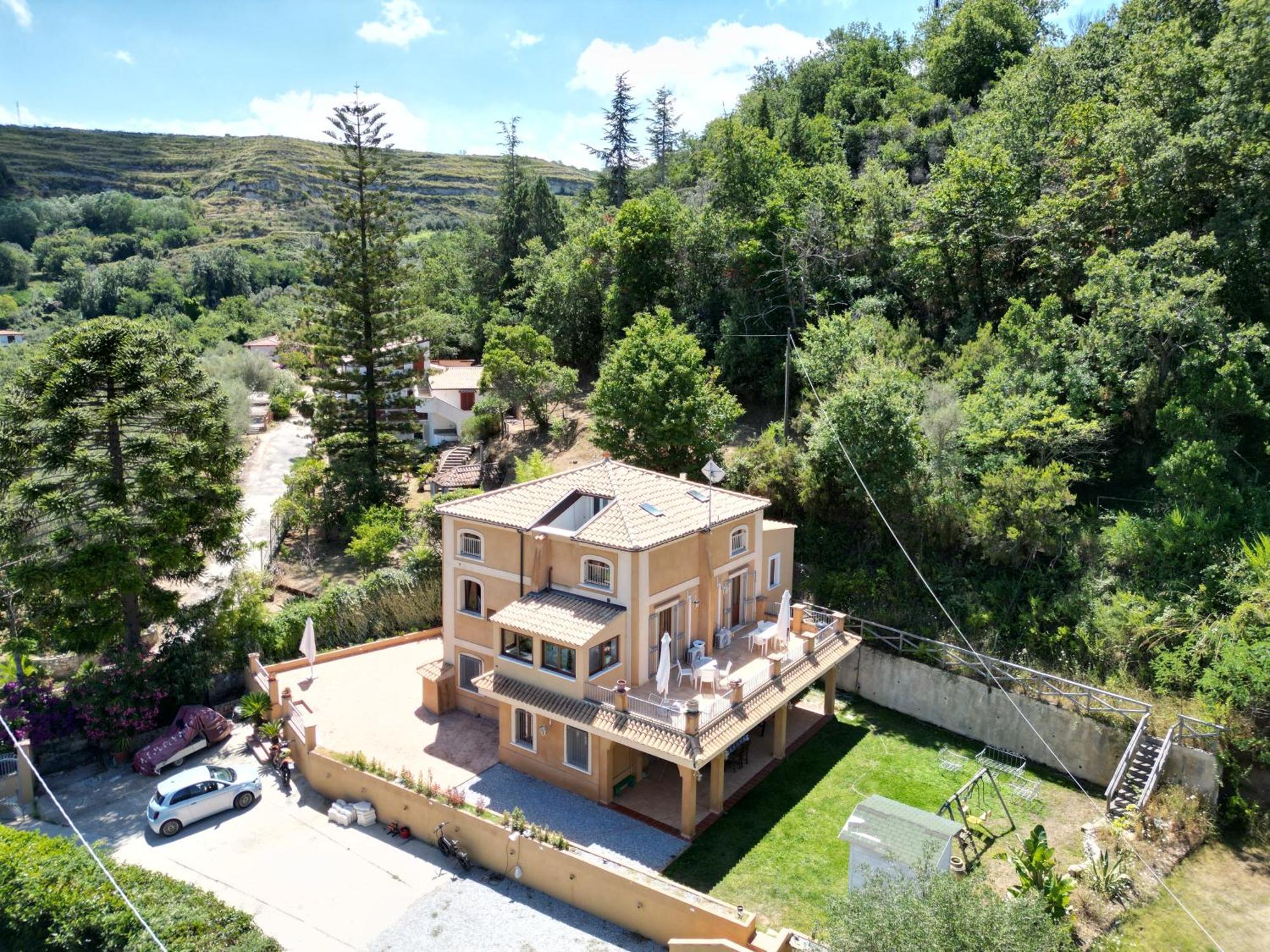 Villa Con Piscina Privata A 2 Kilometri Da Tropea Gasponi Экстерьер фото